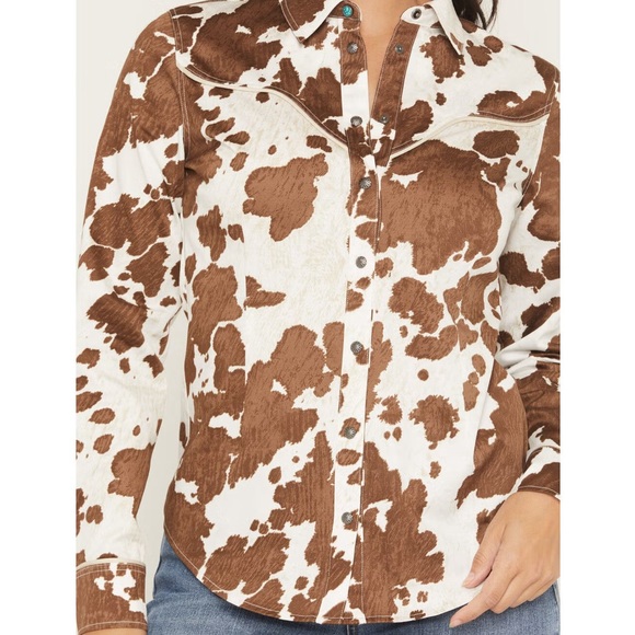 Shyanne Brown and White Western Shirt - Picture 2 of 8